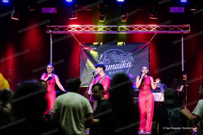 008 SG691XMpoblaFMballNitJamaikaBand 6739
