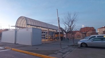 L'estació aquest matí, a punt de començar-hi els treballs.  (foto: M.A.)