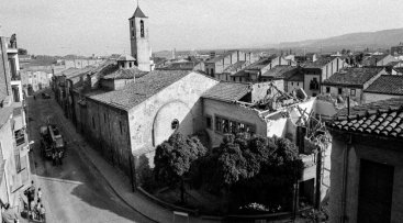 Foto d’Àngel Pagès de l’enderroc del convent del Carme, el 1974. (À.Pagès/ACGAR)