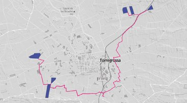 En color lila, les finques en qüestió. En rosa, la línia soterrada d'evacuació.